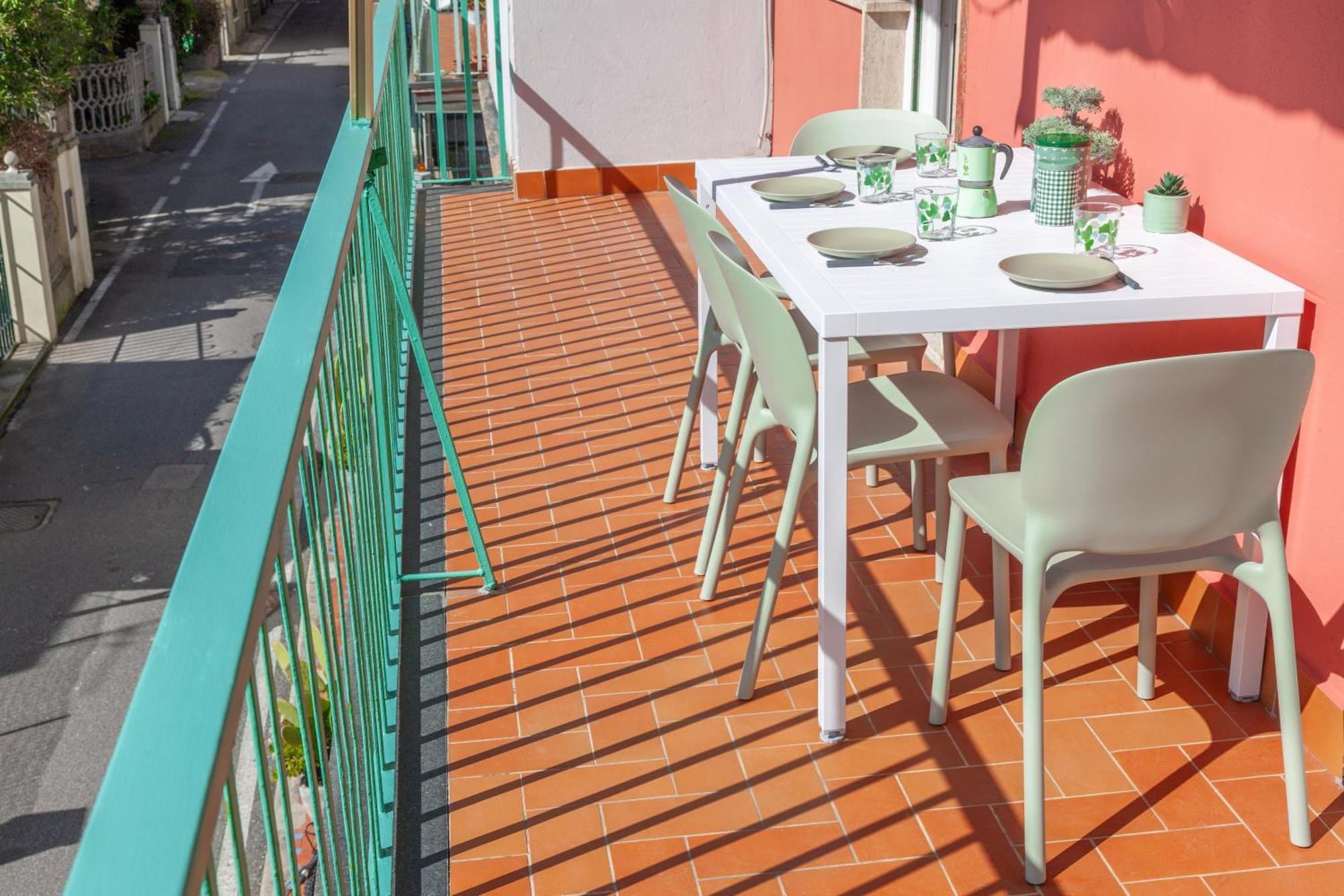 Serena Levanto Exterior foto